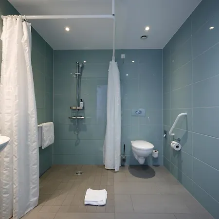 Premier West - Neu Bei Premier 3*