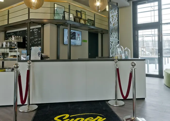 Super 8 By Wyndham West Monachium