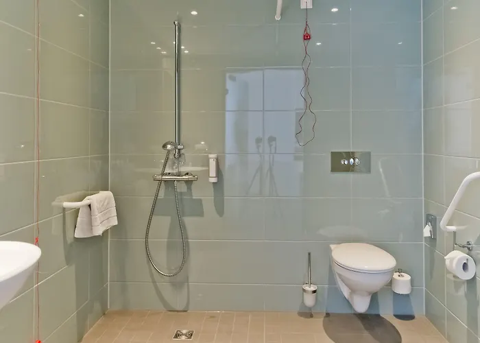 Hotel Super 8 By Wyndham West Monachium