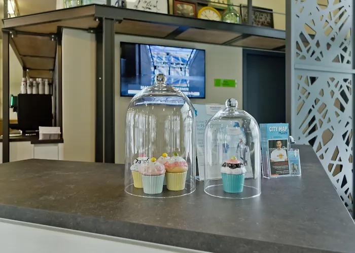 Super 8 By Wyndham West 3*