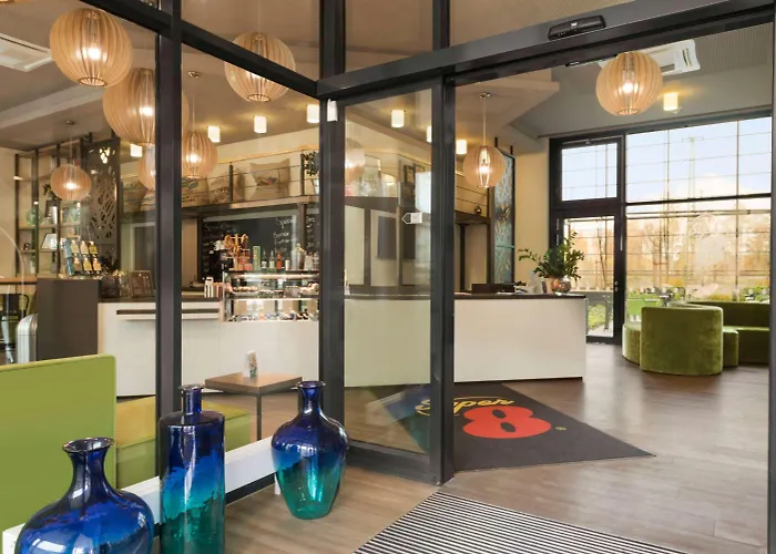 Super 8 By Wyndham West Hotel Monachium