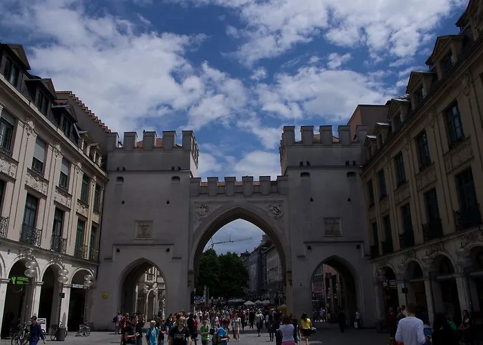 Hotel Super 8 By Wyndham West Monachium