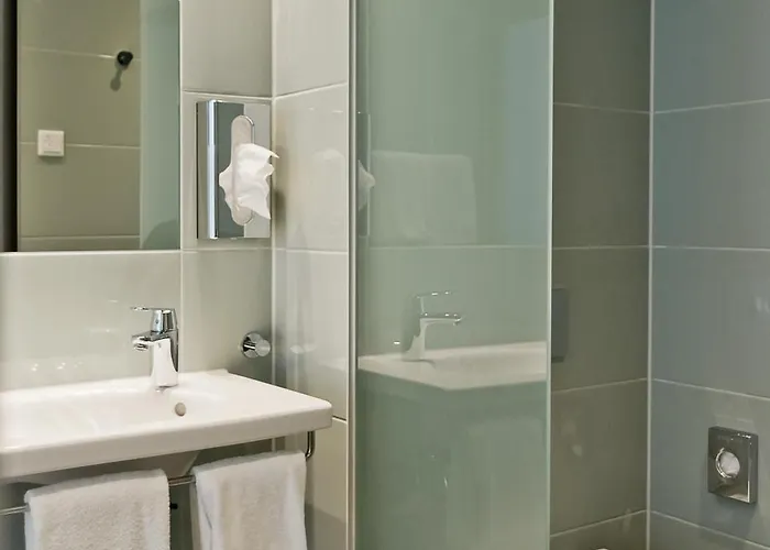 Super 8 By Wyndham West Hotel Monachium