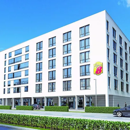 Super 8 By Wyndham West Hotel 3*