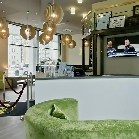 Super 8 By Wyndham West München